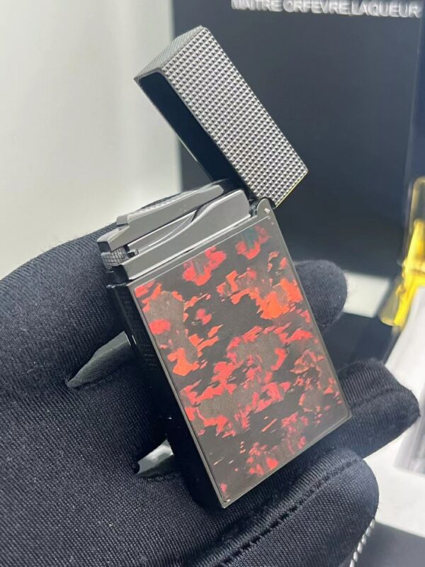 S.T.Dupont Carbon Fiber Series Blazing Lava Resonant Sound Lighter - 图片 3
